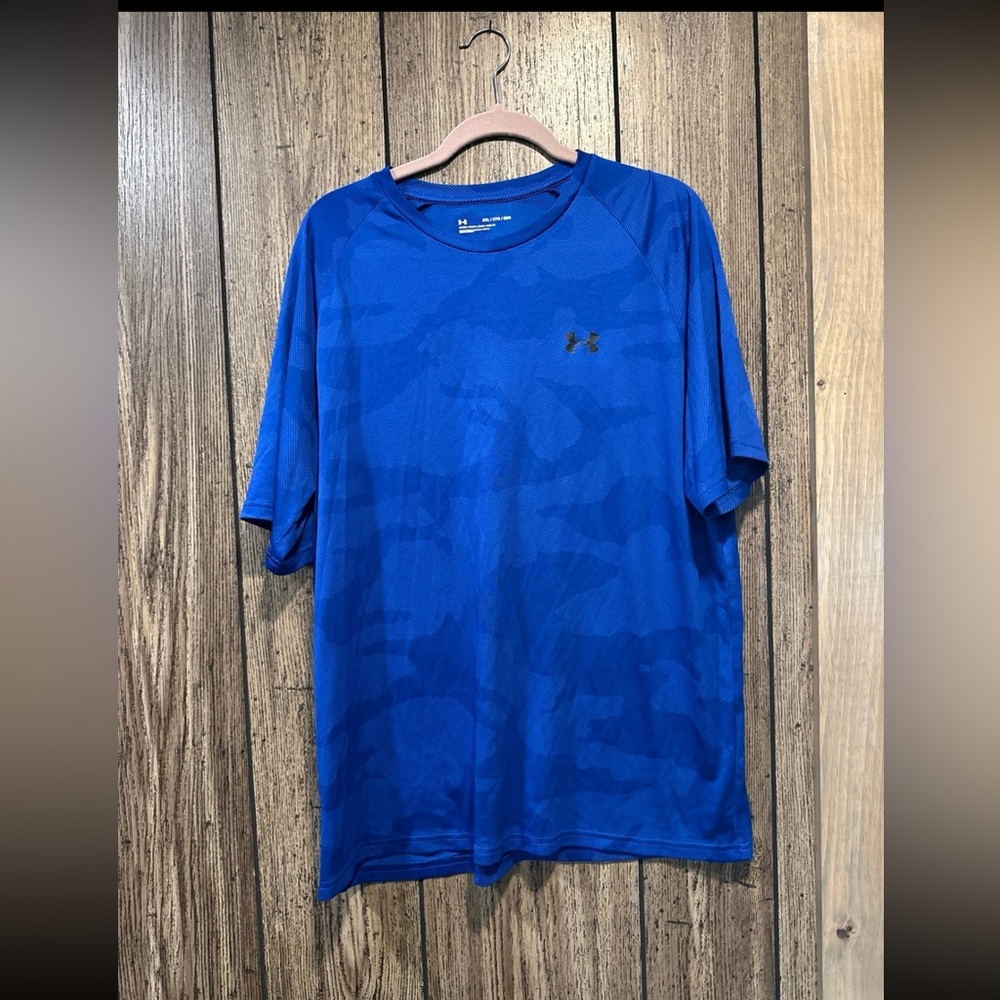 Under Armour Men's Blue Camo Velocity Jacquard Short Sleeve T -Shirt